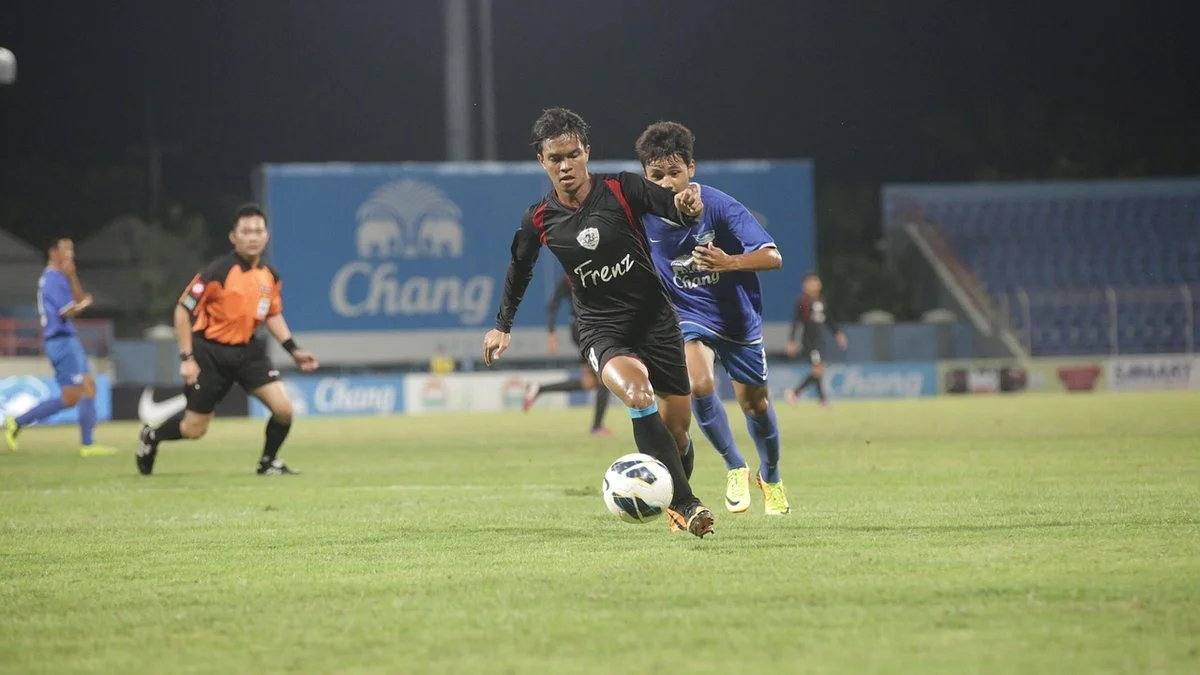 戈登43岁入选世界杯：苏格兰赛后节奏与临场控制观察